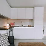 Beds Μπέργκεν