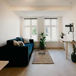 Beds 3*